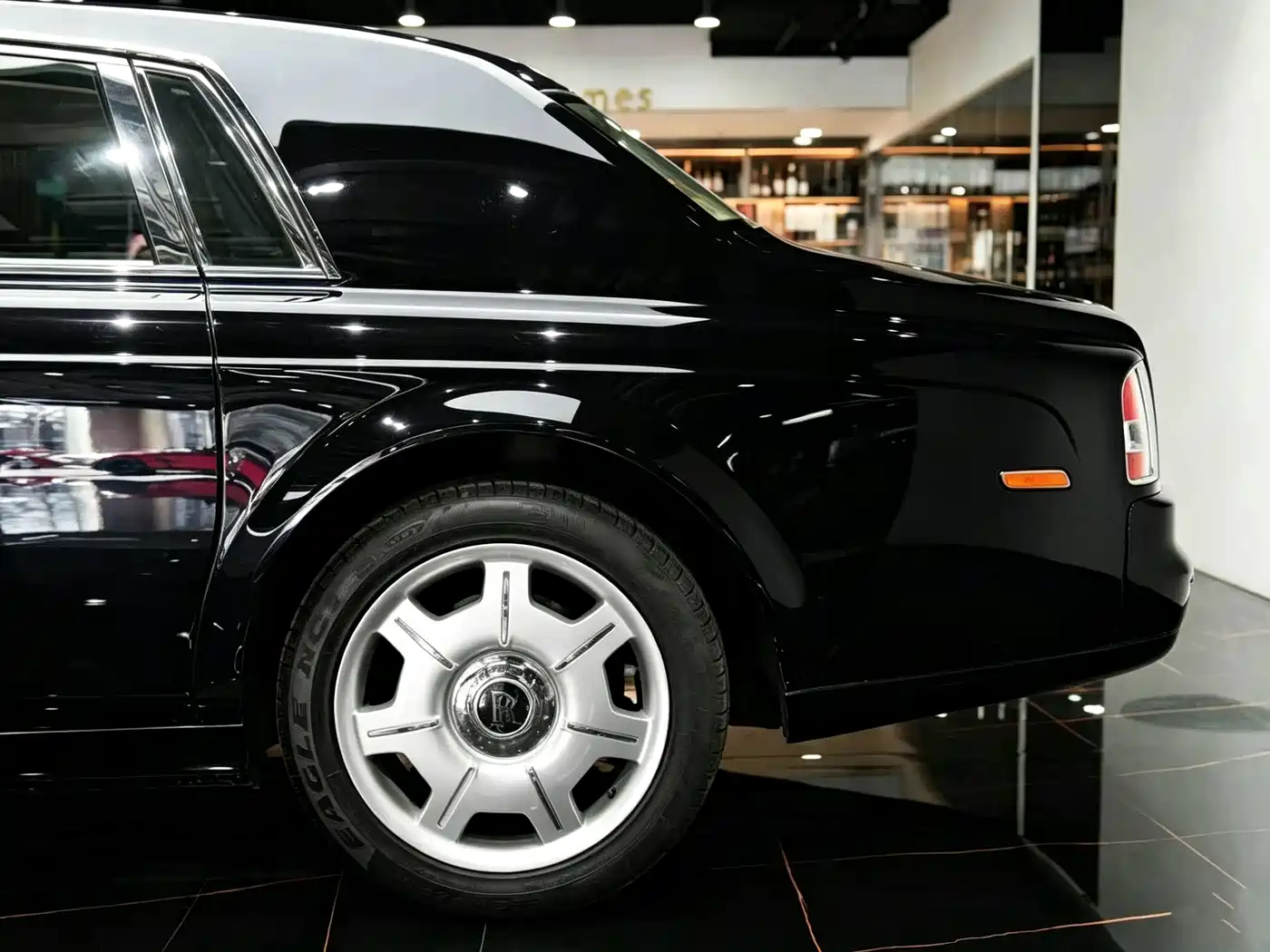 Rolls-Royce Phantom 2008 2006 6.7L Extended Wheelbase EWB