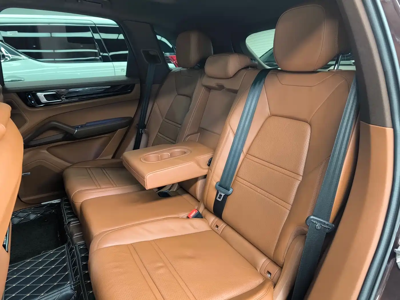 Porsche Cayenne New Energy 2021 Cayenne E-Hybrid 2.0T фото 18