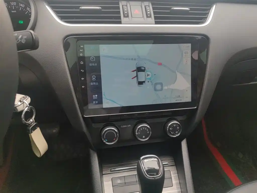 Škoda Octavia 2017 1.6L Automatic Smart Edition фото 13