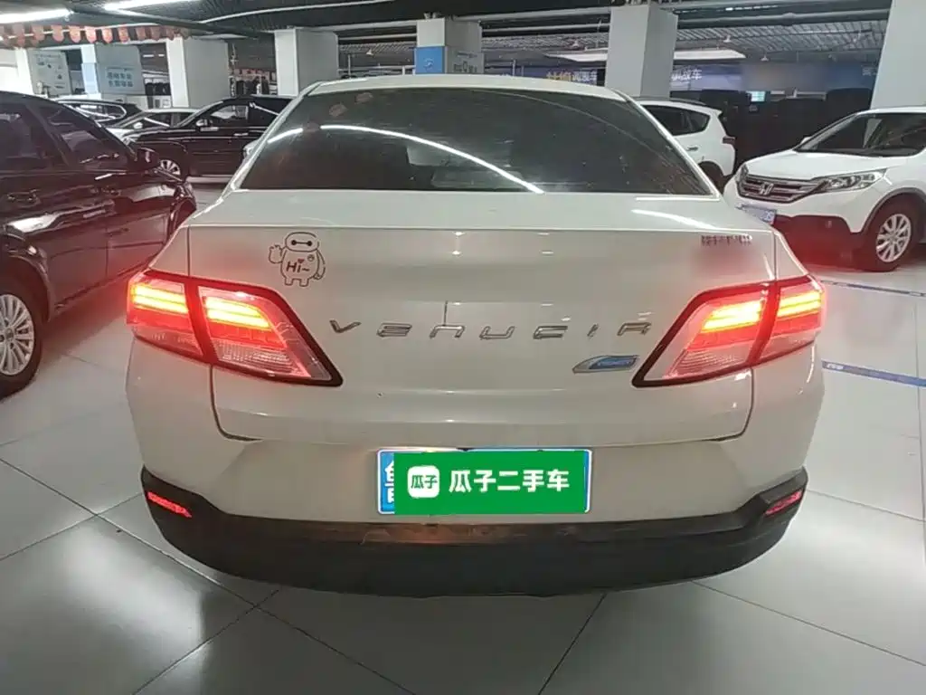 Venucia D60 2021 2020 1.6L XE CVT Premium Edition