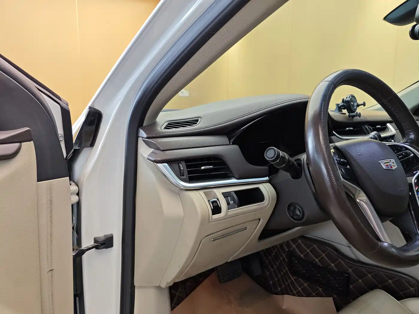 Cadillac XTS 2016 2016 28T Technology