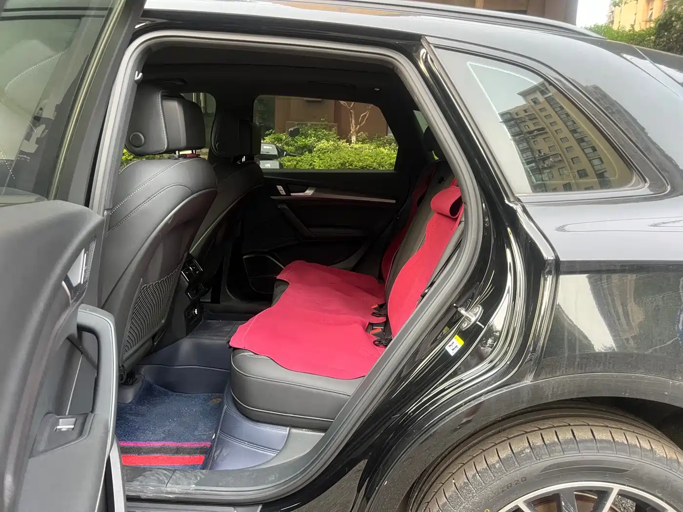 Audi Q5L 2023 45T Luxury Dynamic фото 13