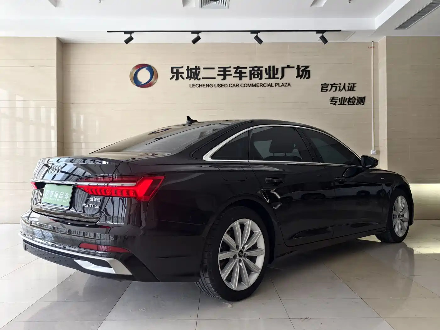 Audi A6L 2024 45 TFSI Premium Dynamic фото 13
