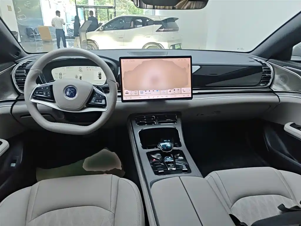 BYD Han 2025 Model EV 701KM LiDAR Smart Driving Version фото 10