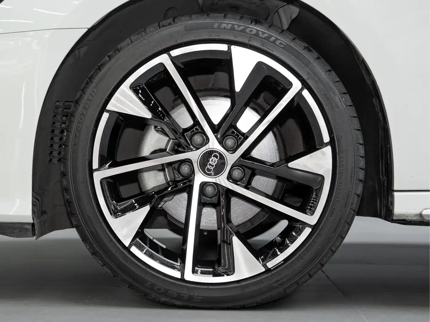 Audi A3 2023 A3L Limousine 35 TFSI Fashion Sport фото 20