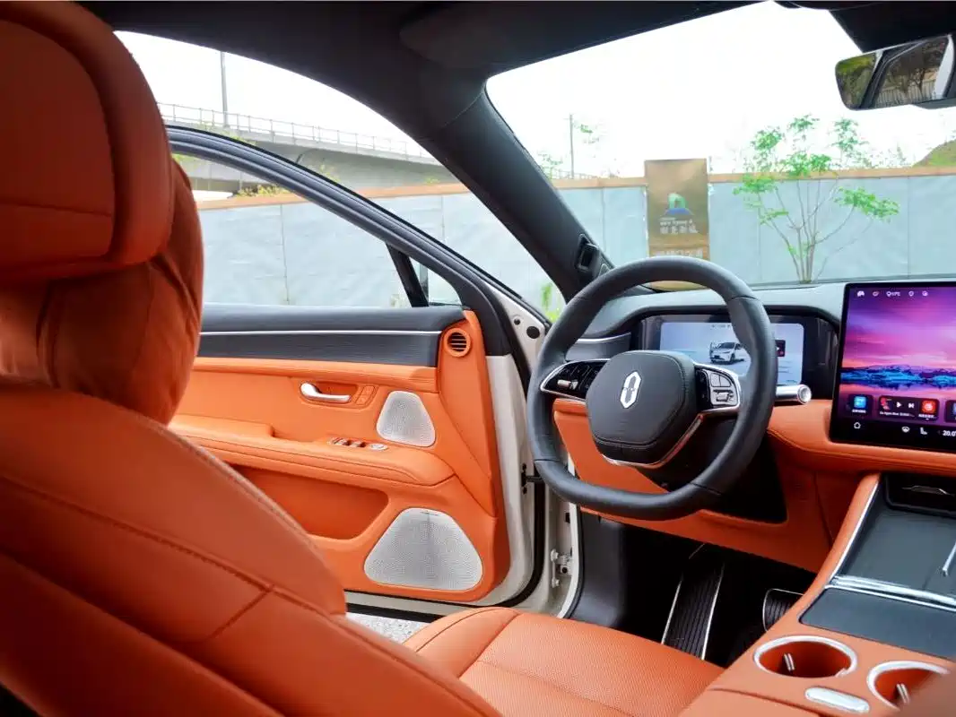 AITO Wenjie AITO M5 2025 Extended Range Ultra AWD фото 10