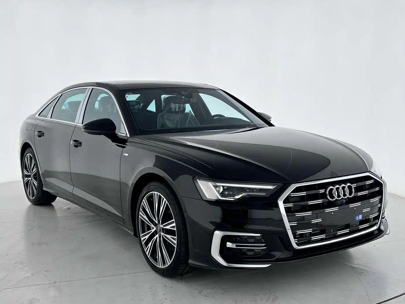 Audi A6L 2026 Model Year 45 TFSI quattro Premium Dynamic