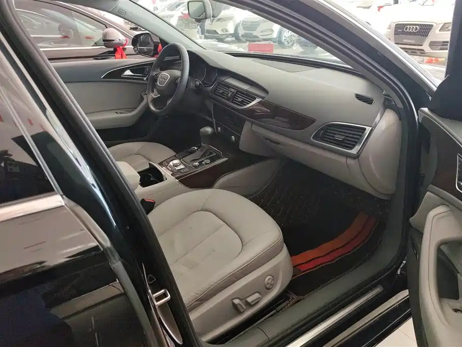 Audi A6L 2012 30 FSI Luxury фото 8