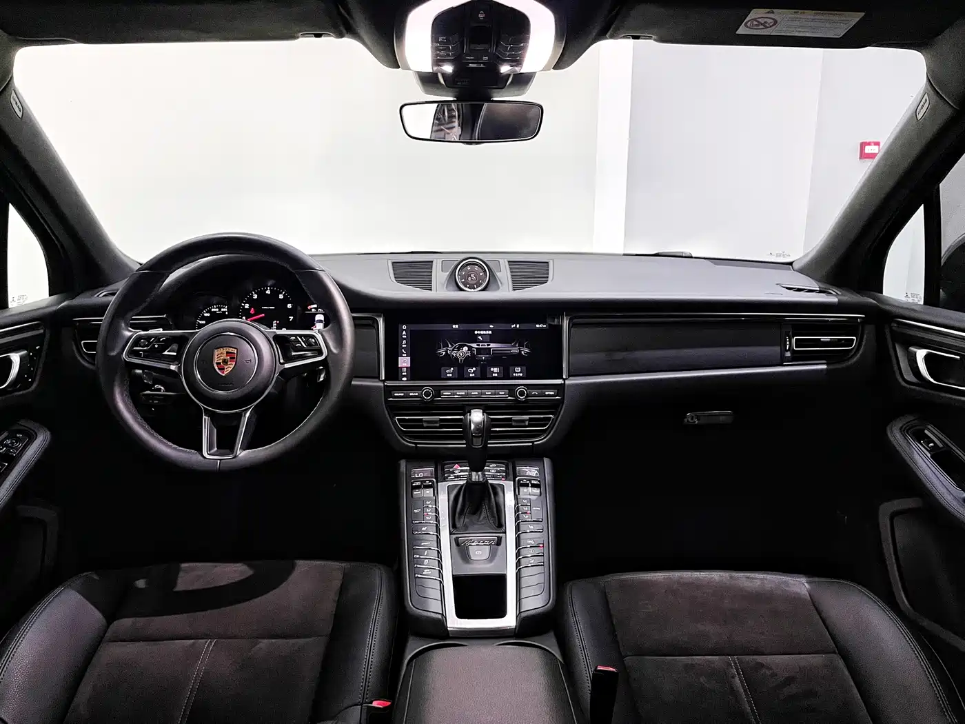 Porsche Macan 2021 Macan 2.0T фото 8
