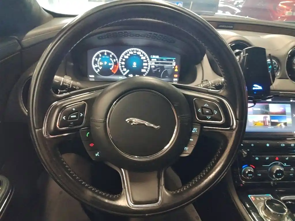 Jaguar XJ 2017 2016 XJL 3.0 SC 2WD Elegance Business Edition