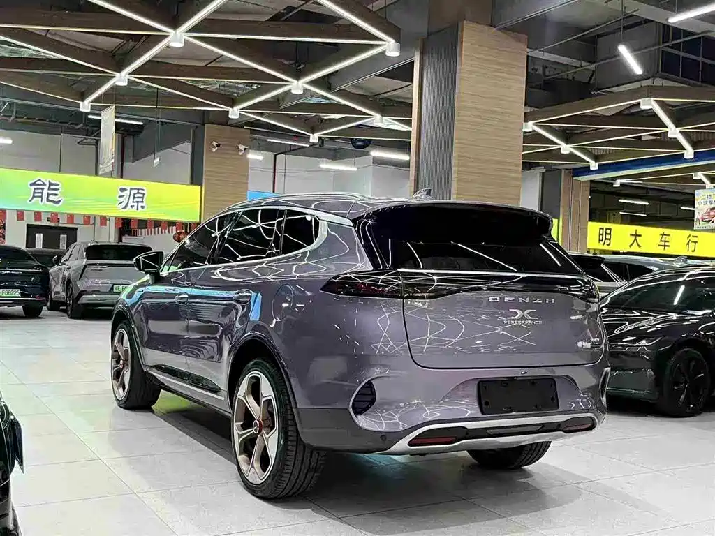 Denza X 2020 Model PHEV Flagship Edition фото 4