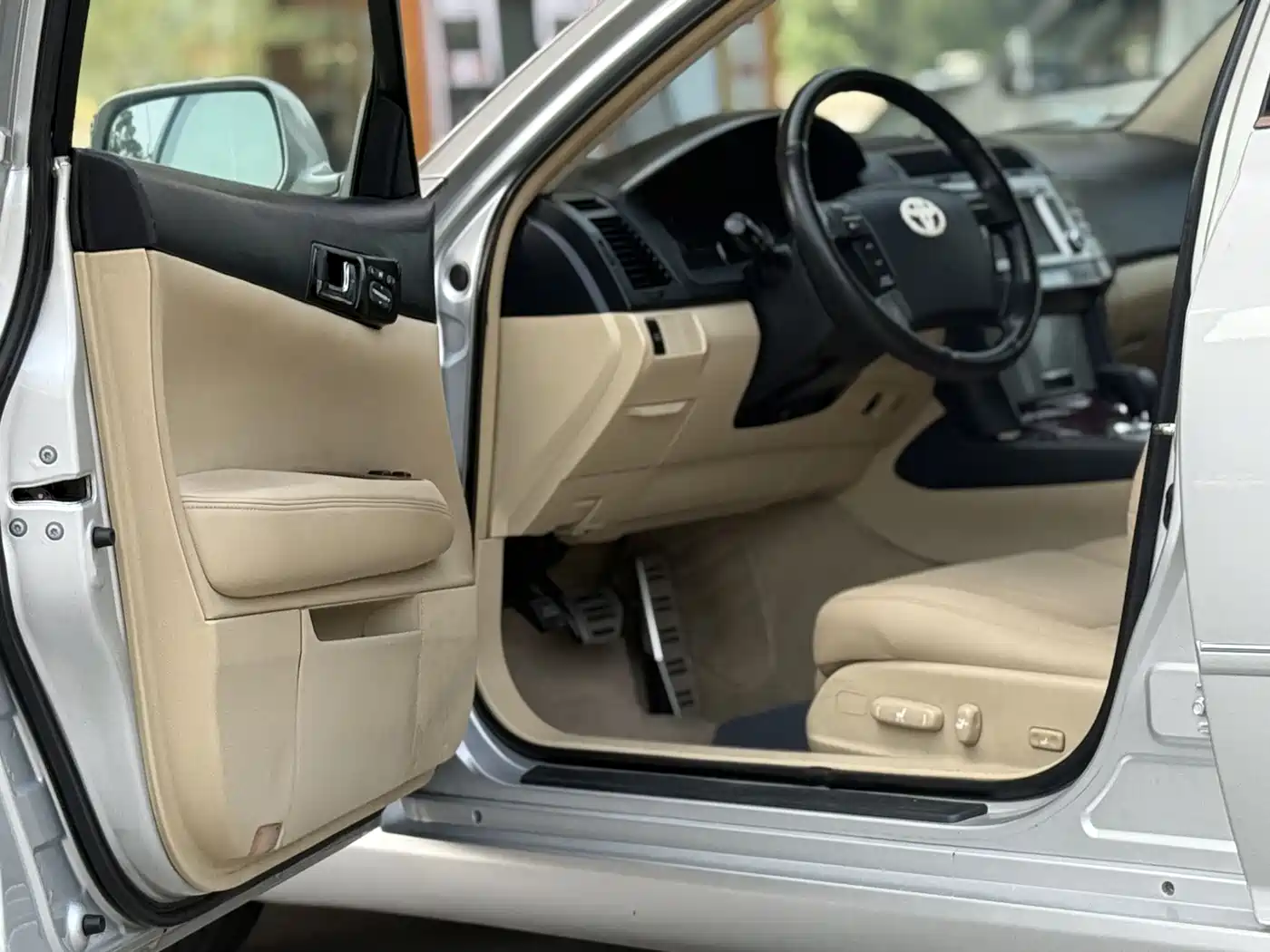 Toyota Reiz 2008 2.5S Special Commemorative Edition фото 11