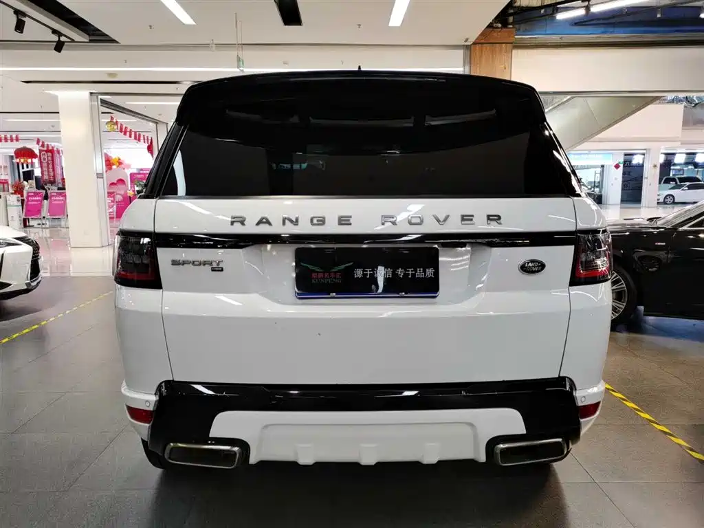 Land Rover Range Rover Sport 2020 3.0 L6 HSE DYNAMIC фото 4