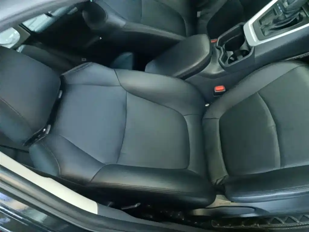Toyota RAV4 Rongfang 2021 2.0L CVT 2WD Urban фото 25