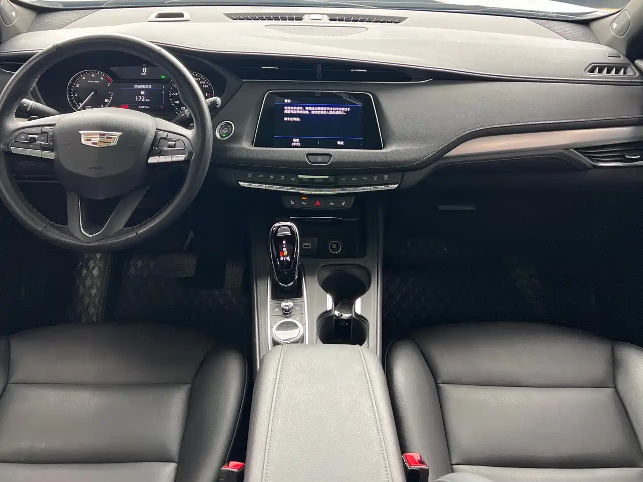 CADILLAC XT4