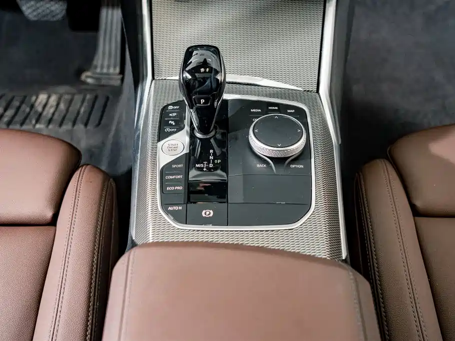 BMW 3 Series 2021 Facelift 325Li M Sport Shadow Edition фото 15