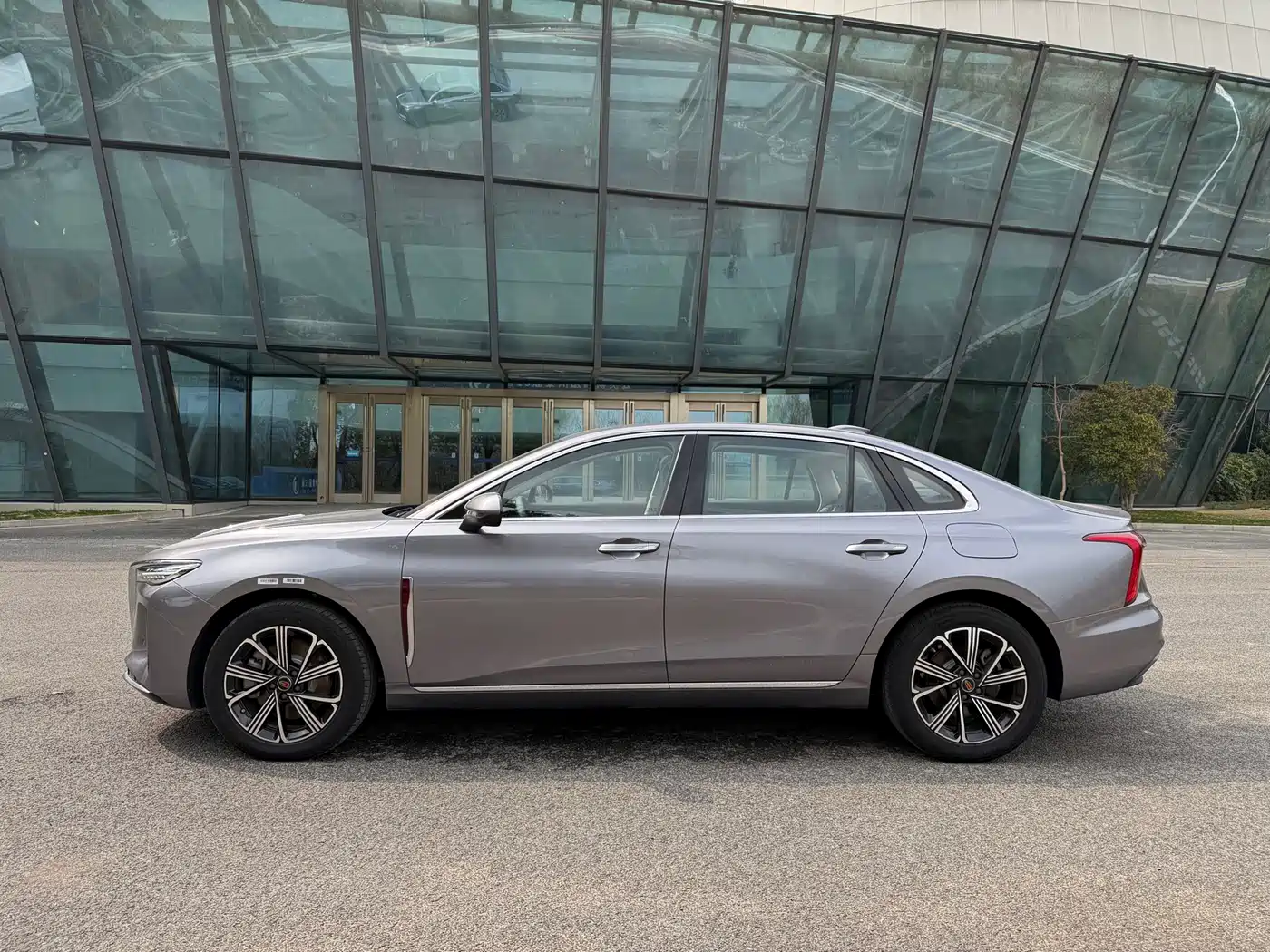 Hongqi HONGQI H5 PHEV