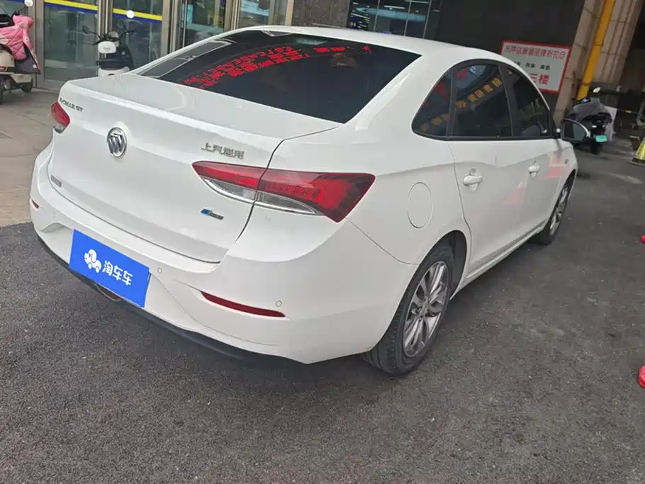 Buick Excelle 2021 1.3T Auto Mild Hybrid Elite фото 3