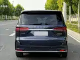 Фото 8 - Roewe iMAX8