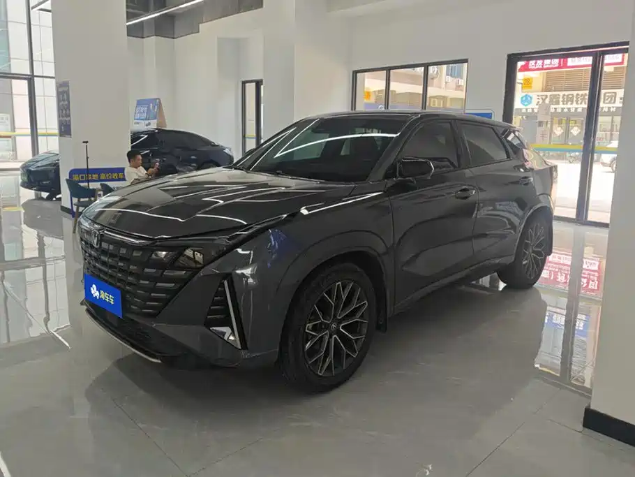 Changan UNI-Z 2024 2025 1.5T Luxury Edition