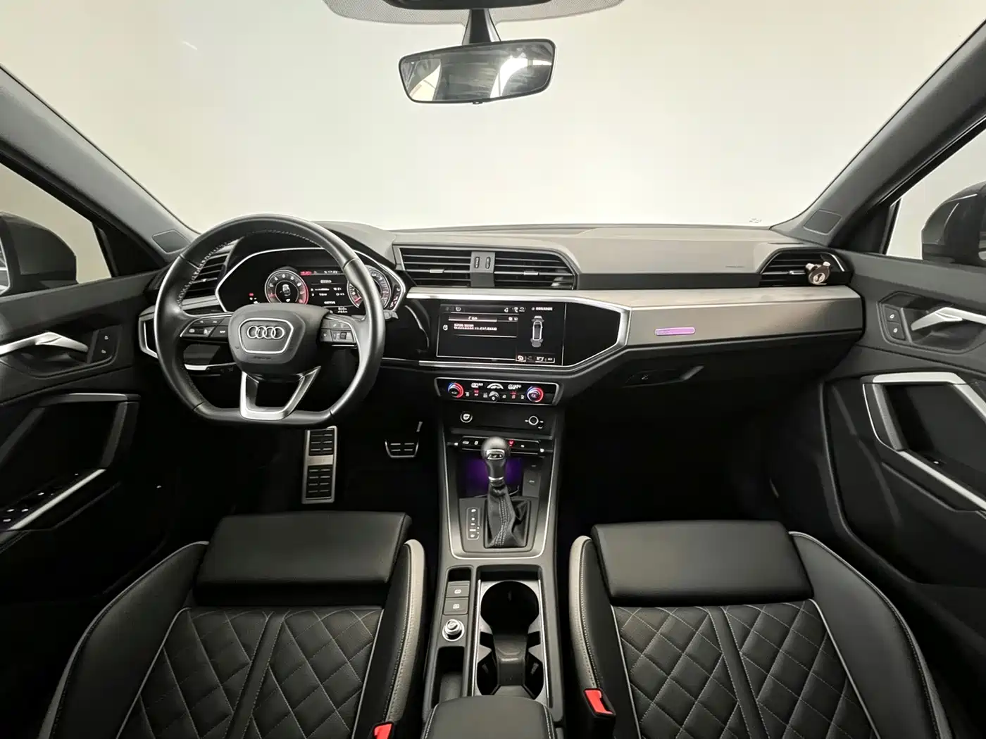 Audi Q3 2025 2024 40 TFSI Fashion Sport