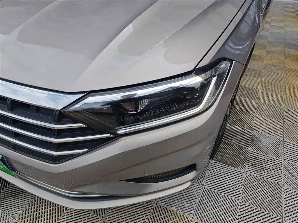 Volkswagen Sagitar 2021 280TSI DSG Luxury Smart Connect фото 19