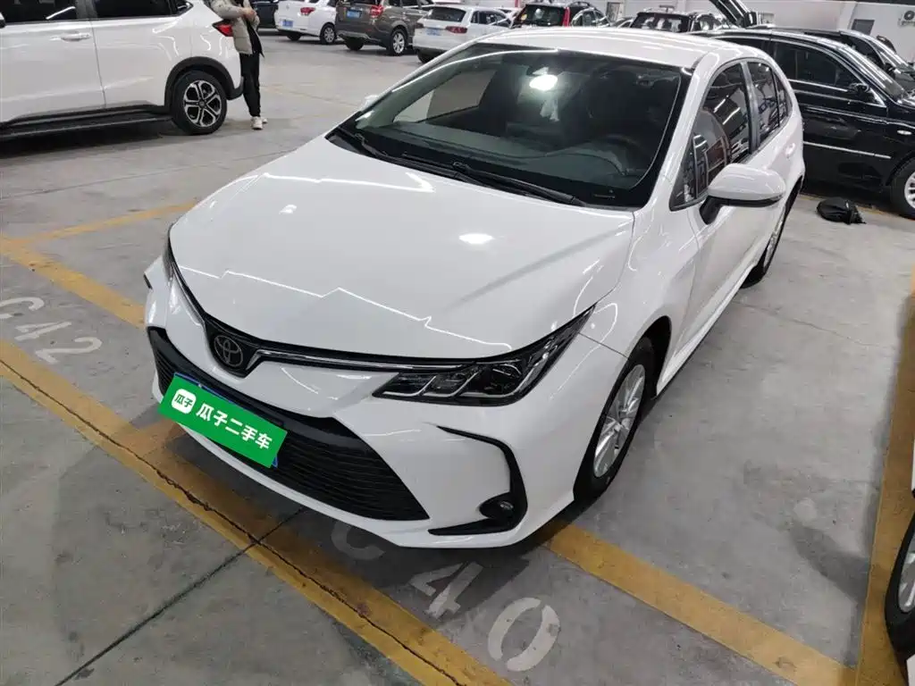 Toyota Corolla 2022 1.2T S-CVT Pioneer PLUS Edition фото 2
