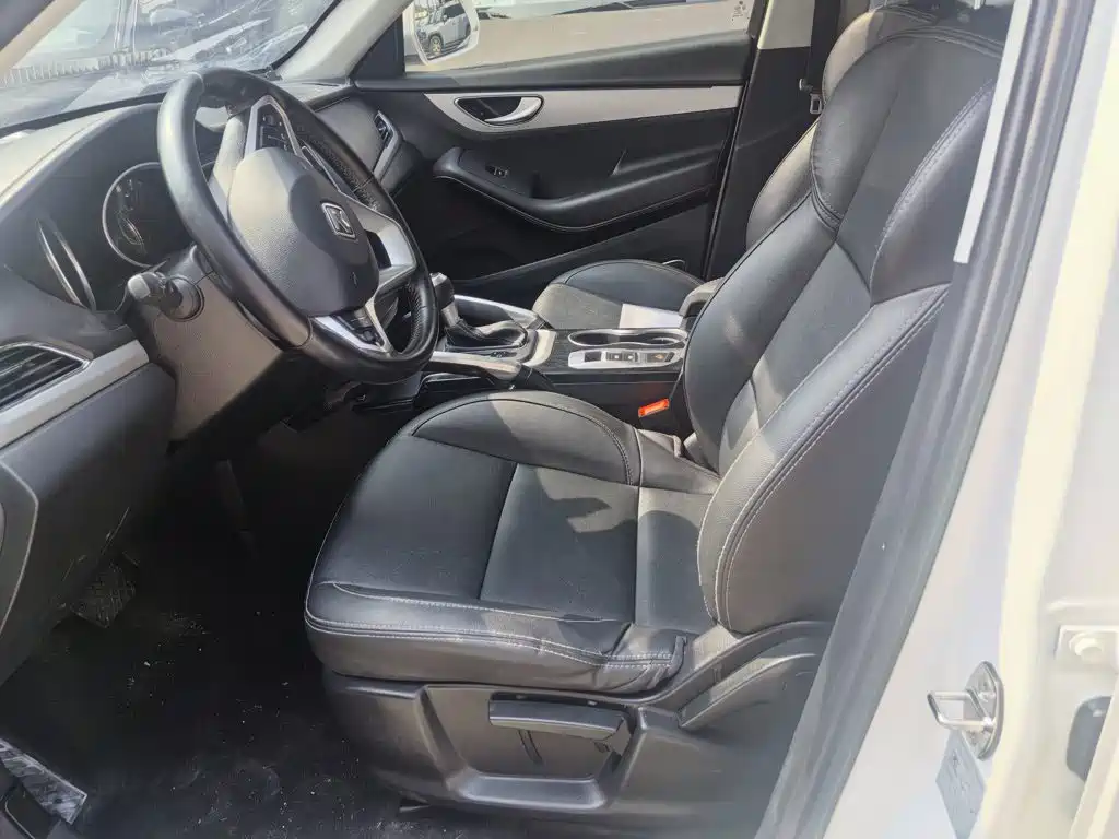 Zotye SR7 2018 2017 1.5T CVT Magic Cube Road