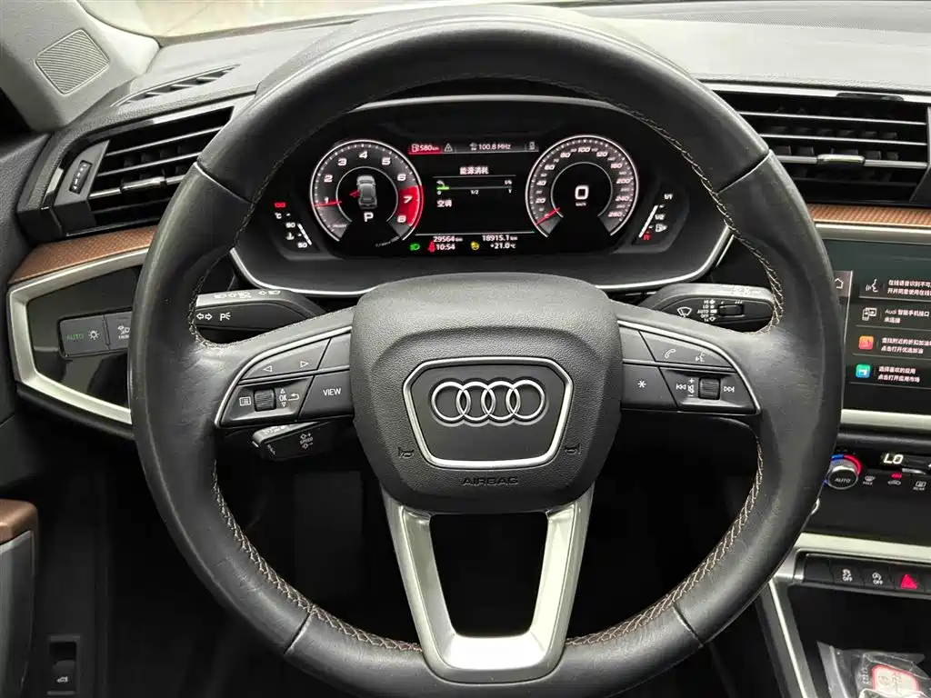 Audi Q3 2023 35 TFSI Fashion Elegance (1.4T) фото 3