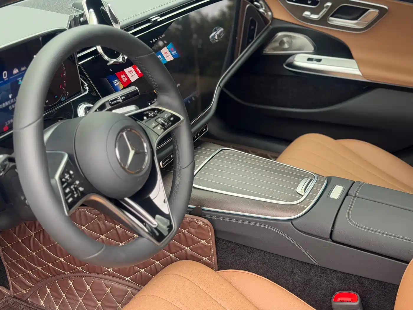 Mercedes-Benz E-Class 2026 E 300 L Luxury фото 9