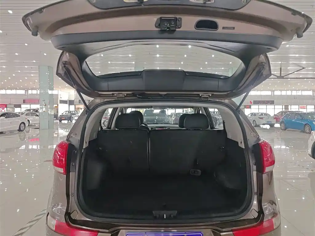 Kia Sportage 2015 2.0L Automatic 2WD GL фото 19