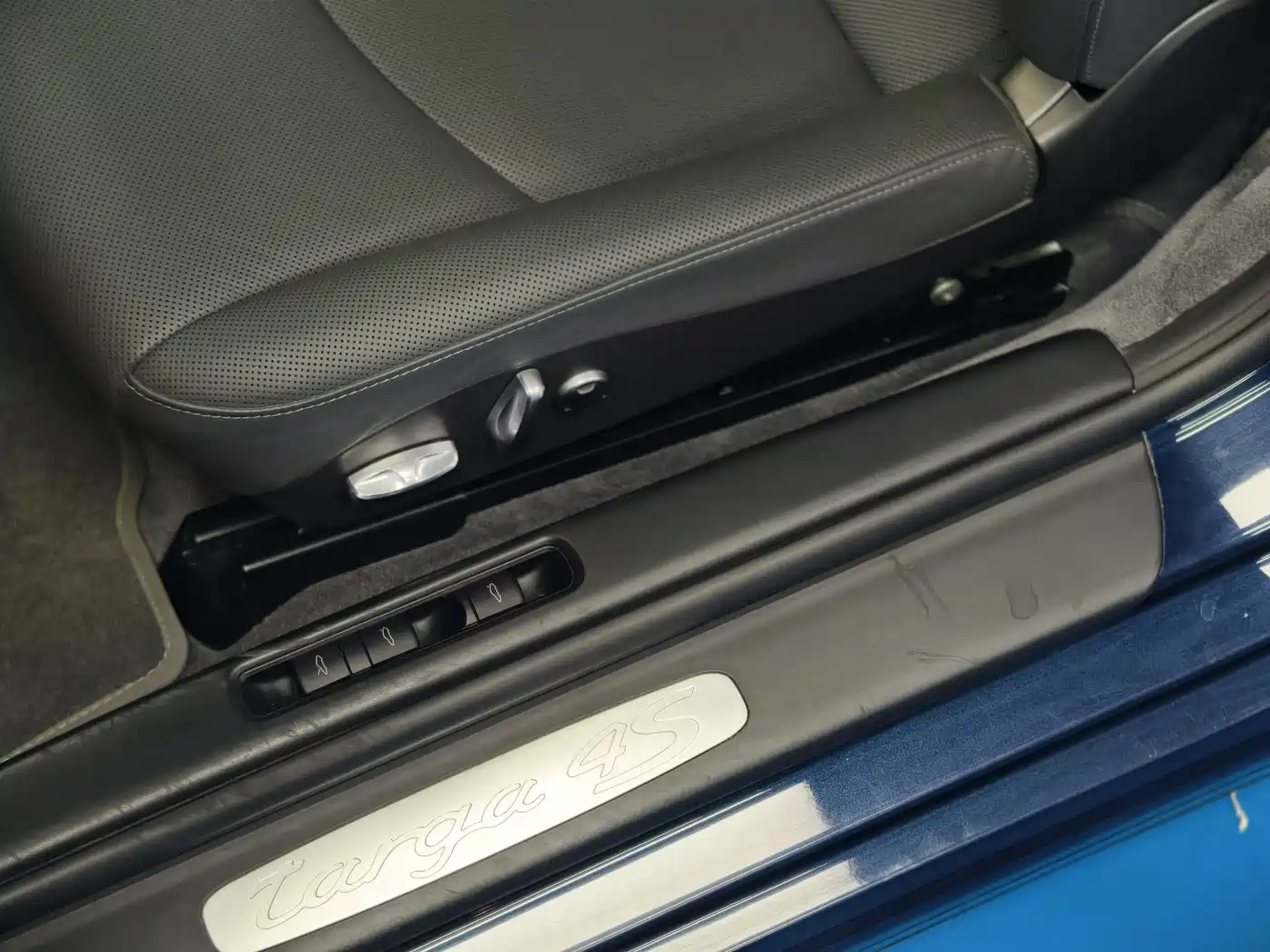 Porsche 911 2010 Targa 4S 3.8L фото 18