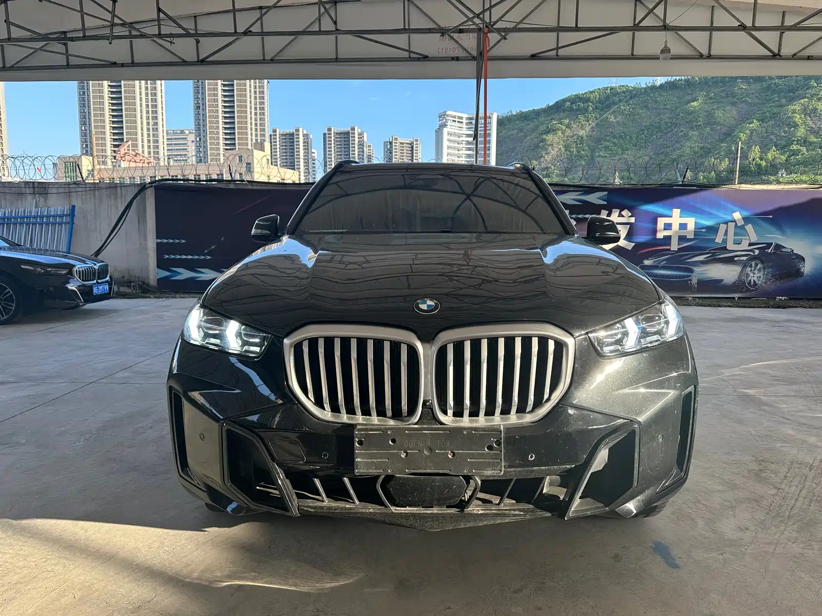 Фото 2 - BMW X5