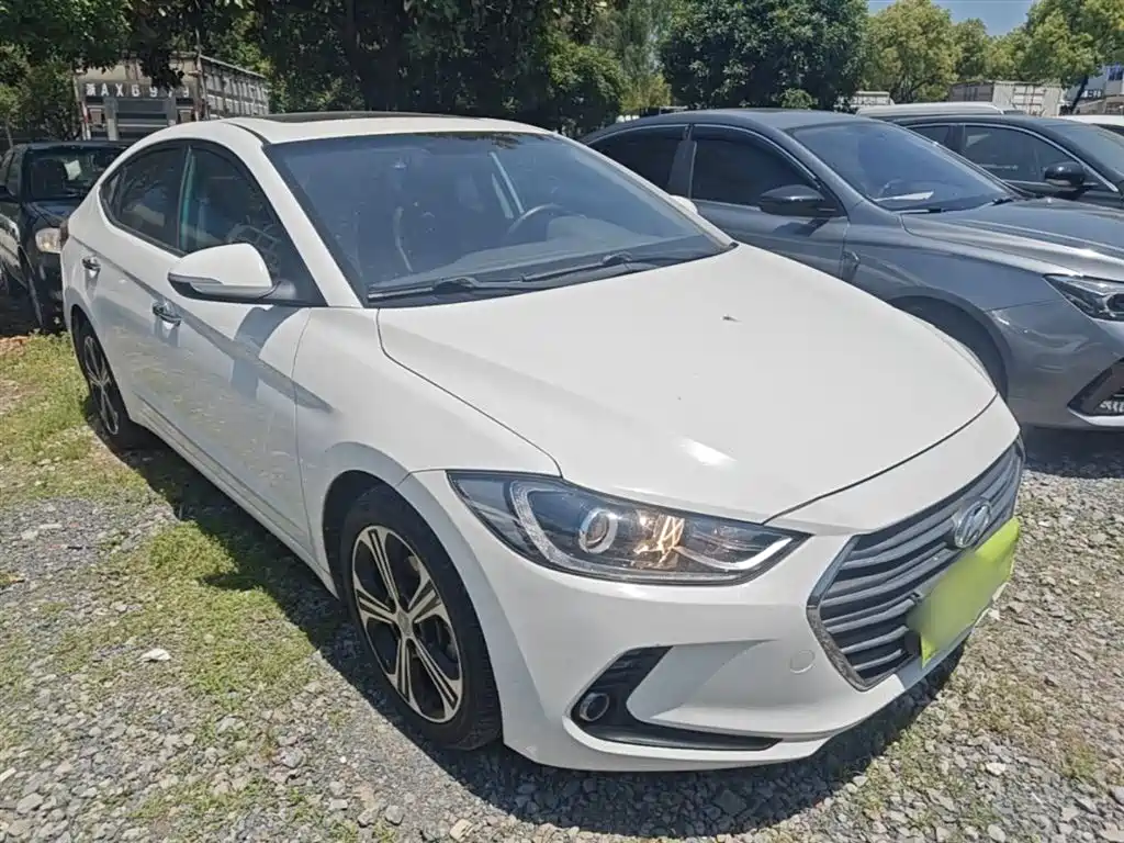 Hyundai Elantra 2018 1.4T DCT Dynamic·Vitality Model фото 4