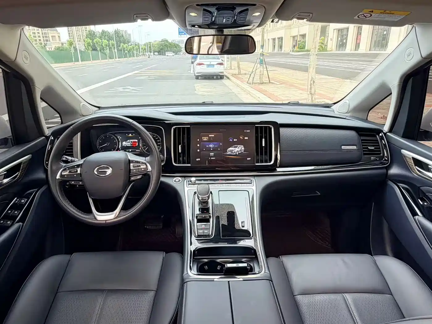 GAC Trumpchi Trumpchi M8 2024 Leadershow Series 390T Premium Edition фото 7