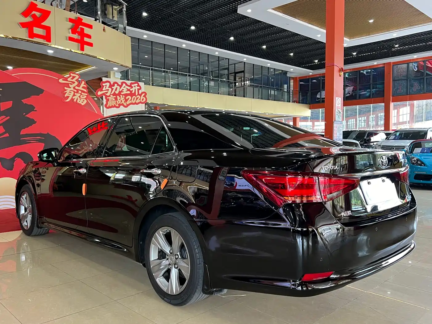 Toyota Crown 2015 2.0T Fashion фото 4