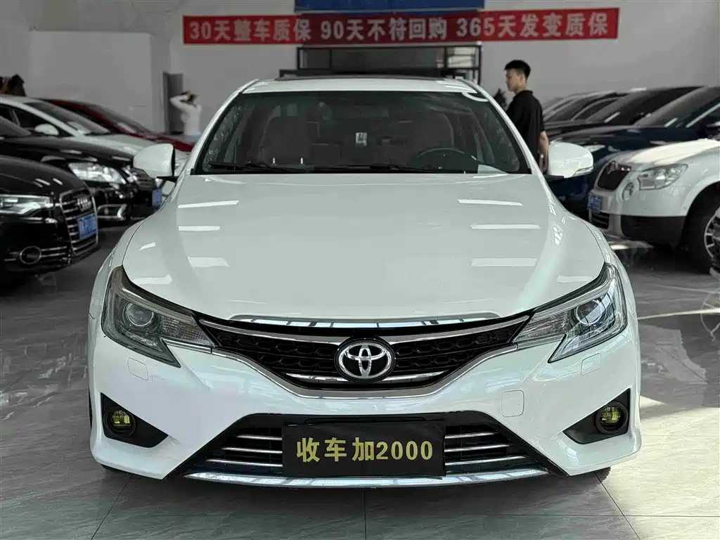 Toyota Reiz 2013 2.5V Premium Edition