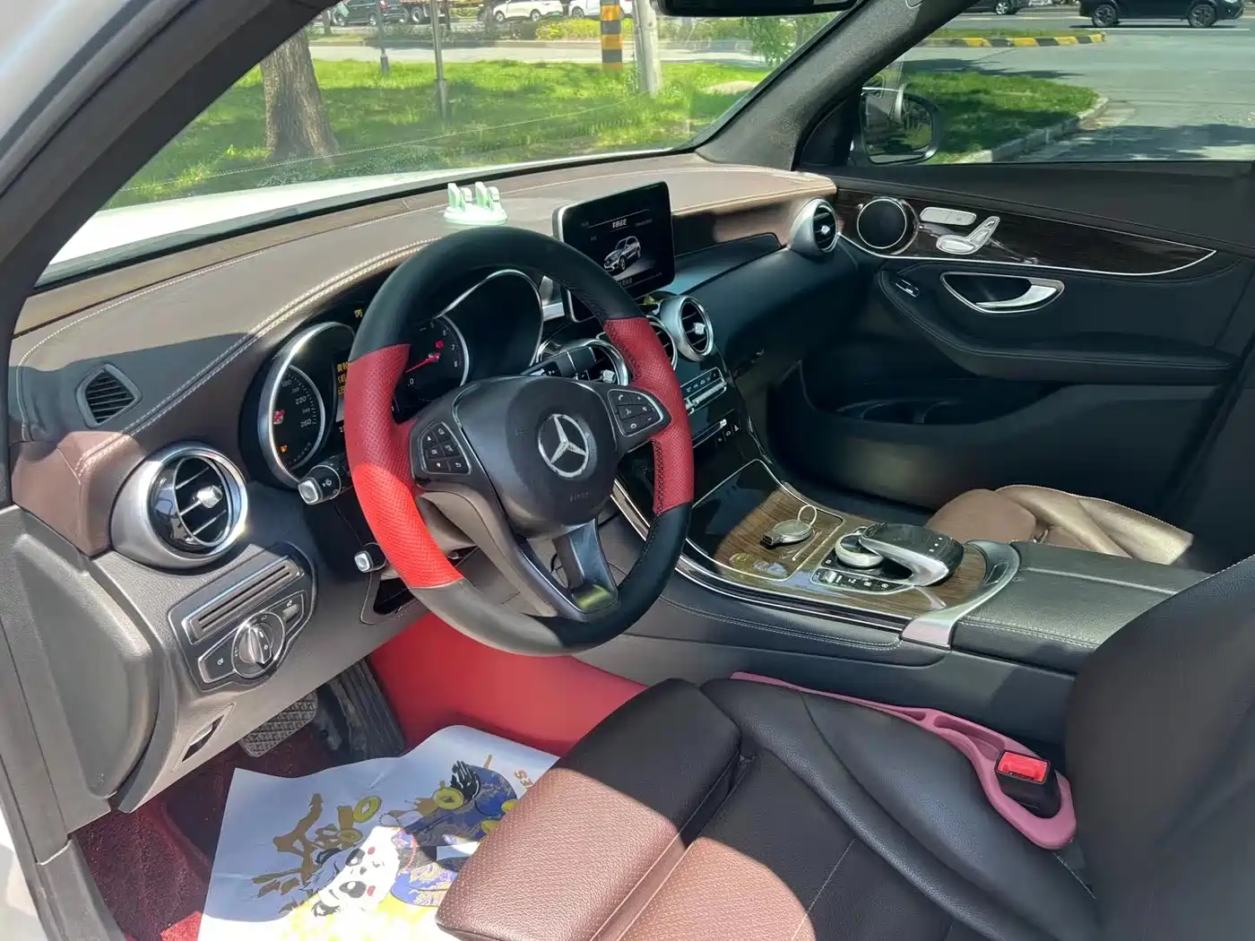 Mercedes-Benz GLC 2017 GLC 260 4MATIC Dynamic фото 4