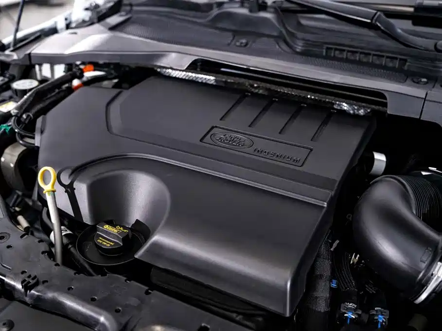 صورة 13 - Land Rover Range Rover Evoque