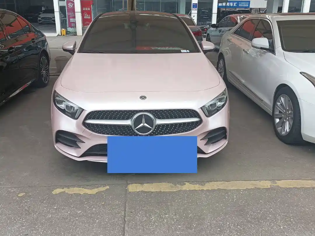 Mercedes-Benz A-Class 2020 A 200 L Sport Sedan фото 2