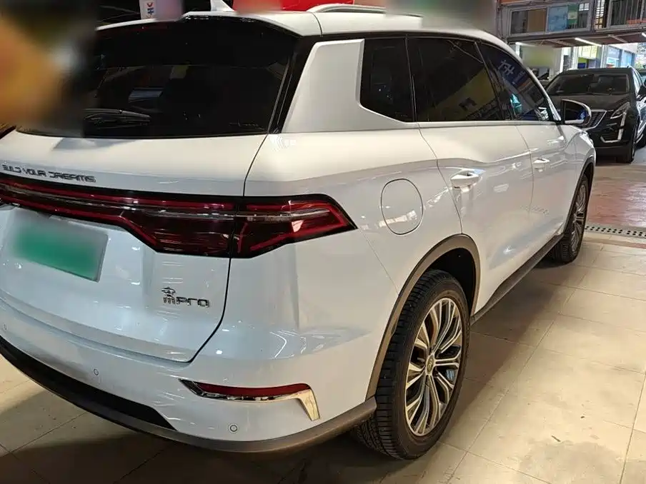 BYD Song Pro New Energy 2019 DM 1.5T 4WD Performance Flagship фото 7