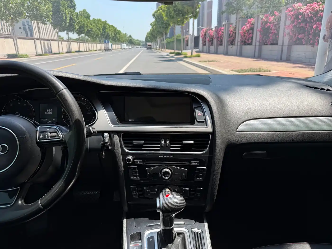 Audi A4L 2013 35 TFSI Automatic Standard фото 10