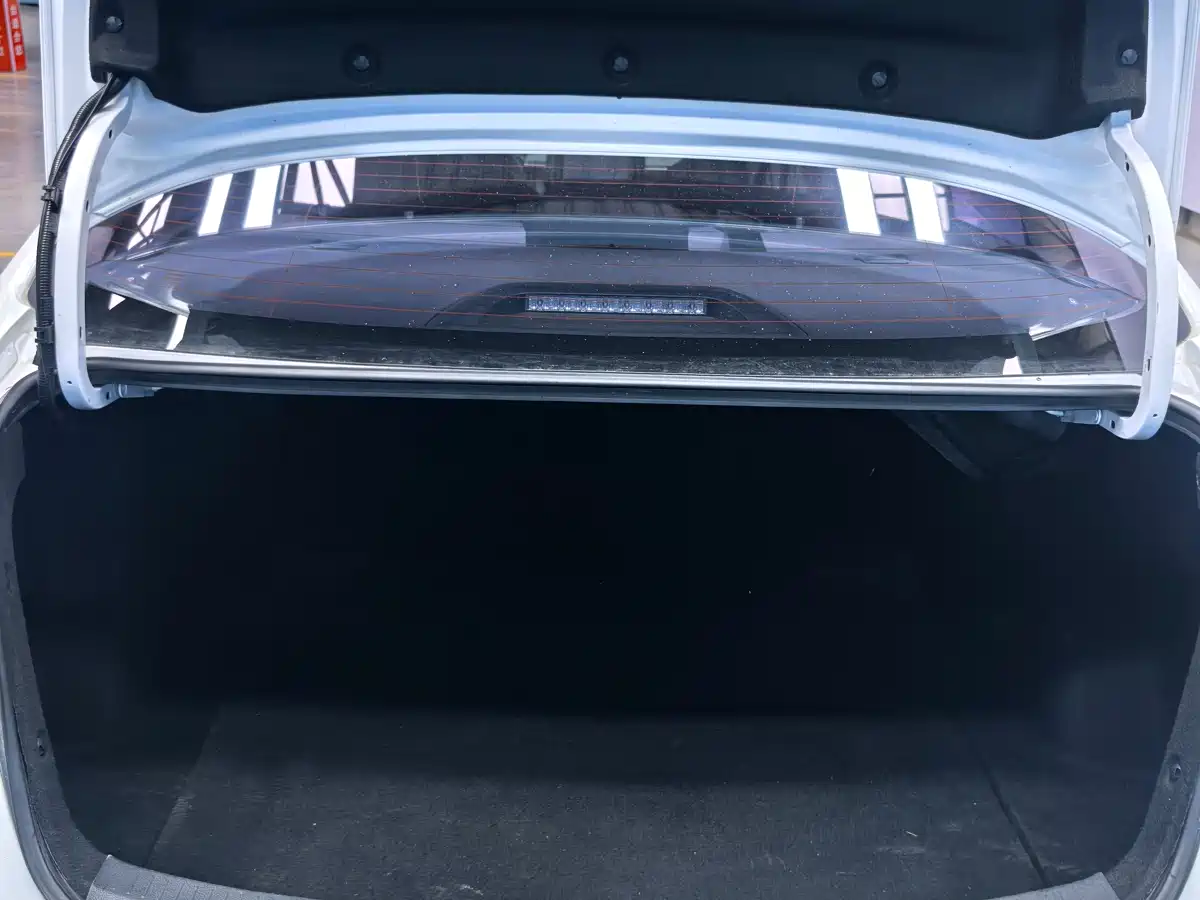 Toyota Corolla 2022 1.2T S-CVT Pioneer PLUS Edition фото 19