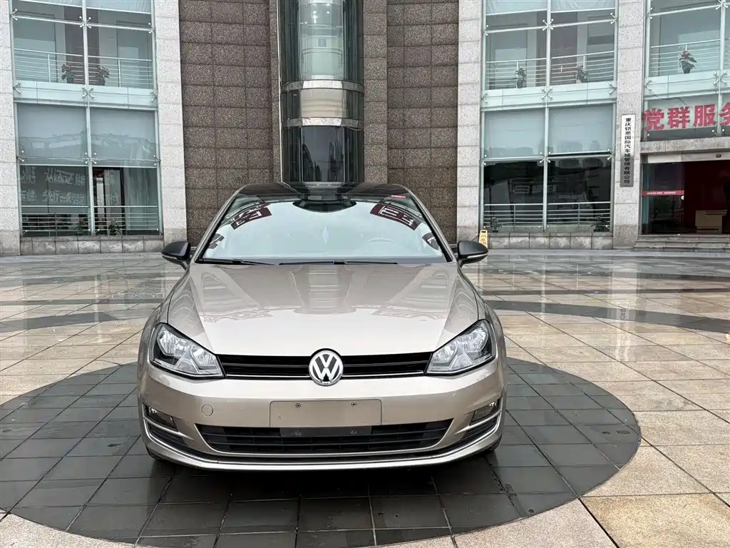 Volkswagen Golf 2014 1.4TSI Automatic Comfort фото 3