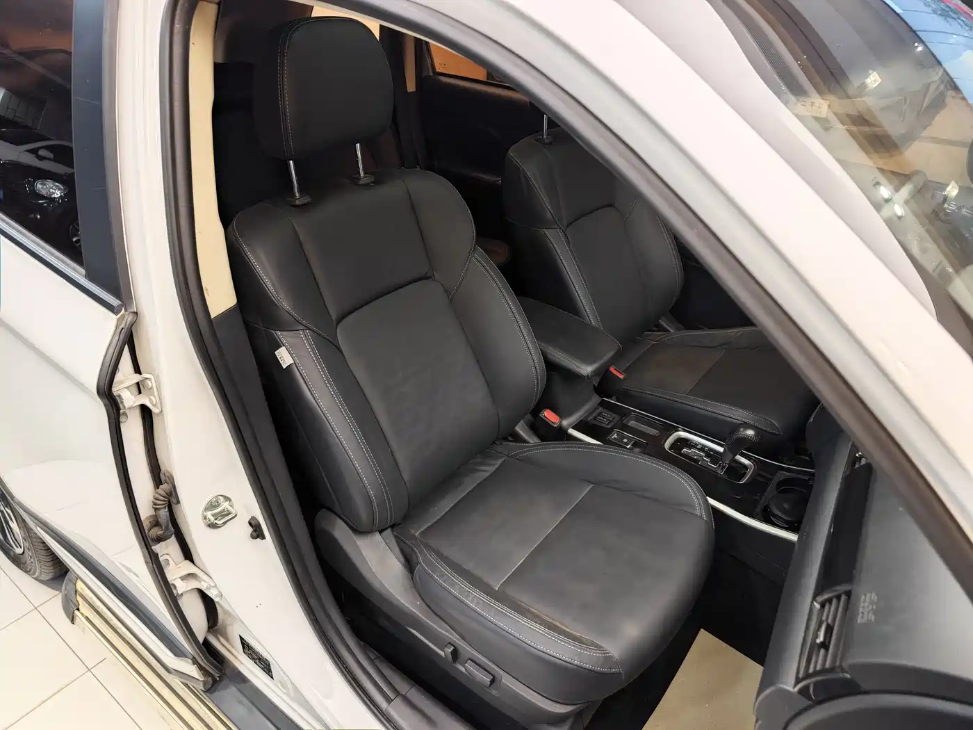 Mitsubishi Outlander 2019 2.0L 2WD Enjoy 5-Seater China VI фото 33