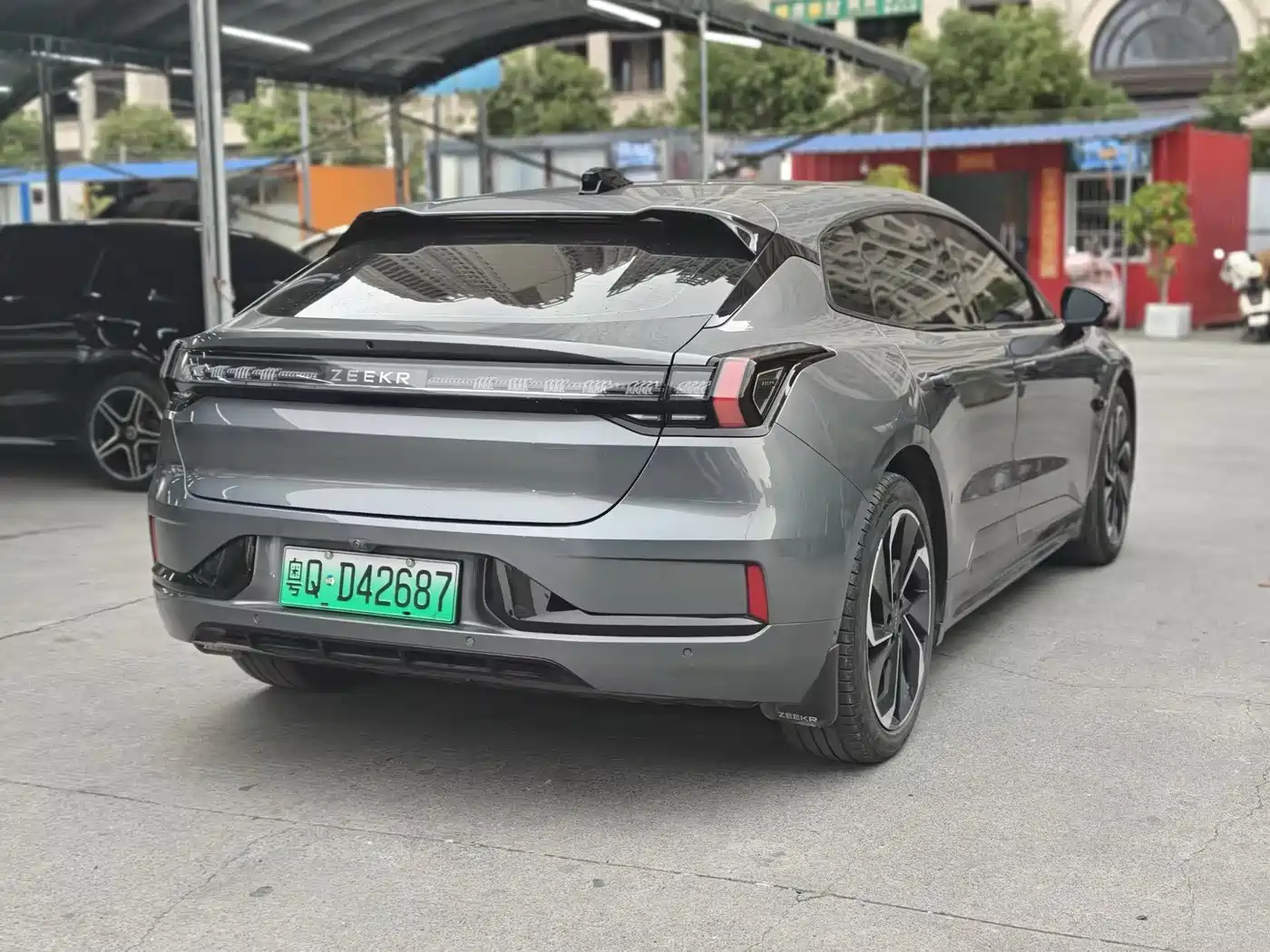 ZEEKR EXTREME KRYPTON 001