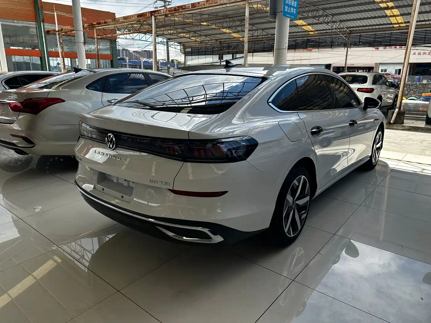 Volkswagen Lamando, миниатюра 15