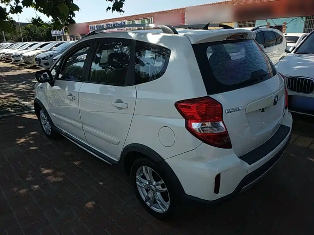 Changan CX20 2015 2014 1.4L Manual Sport Edition (China V)