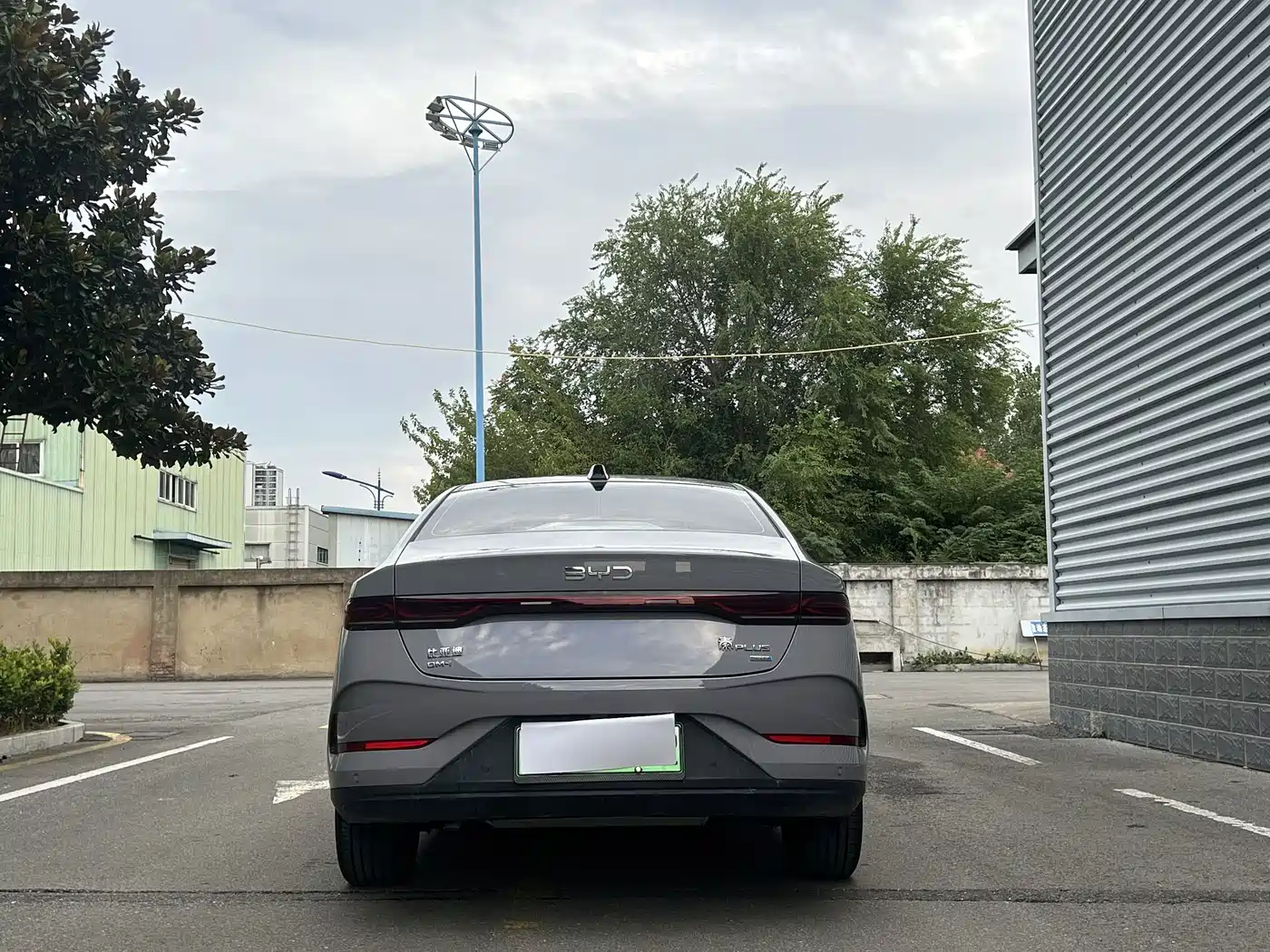 Фото 2 - BYD Qin PLUS