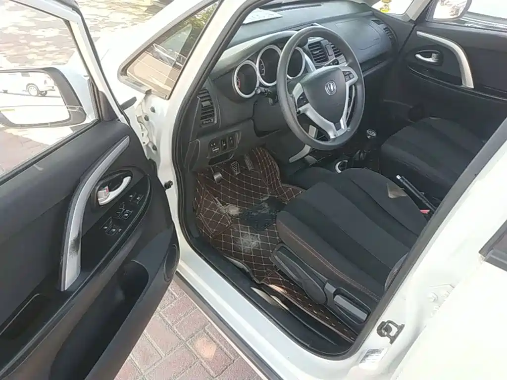 Changan CX20 2015 2014 1.4L Manual Sport Edition (China V)
